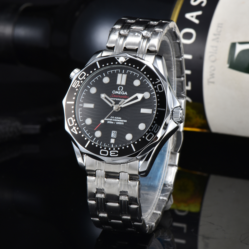 Relógio Omega Seamaster - Pulseira em Aço