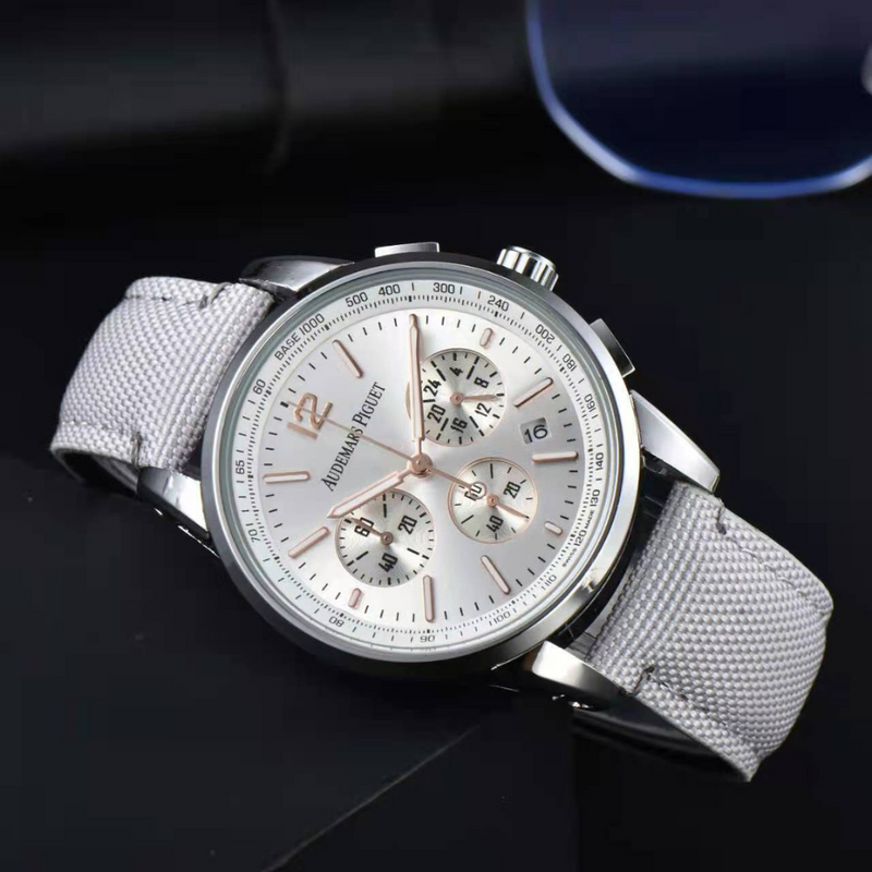 Relógio Audemars Piguet Code 11.59 - Pulseira em Kevlar