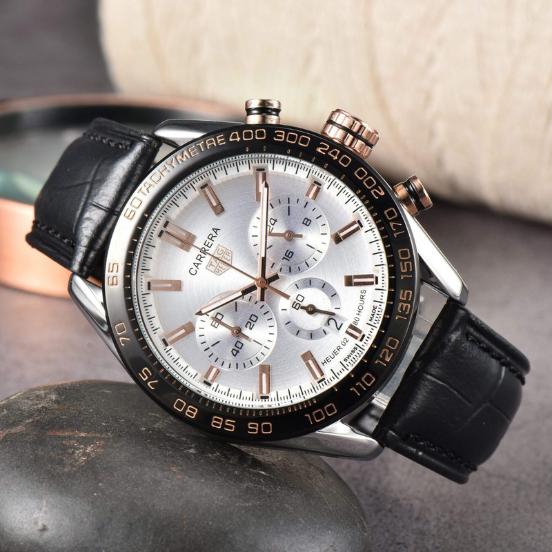 Relógio TAG Heuer Carrera - Pulseira de Couro