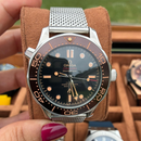 Relógio Omega Seamaster 007 - Pulseira de Aço