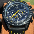 Relógio Omega Speedmaster "Dark Side of the Moon" - Pulseira de Couro